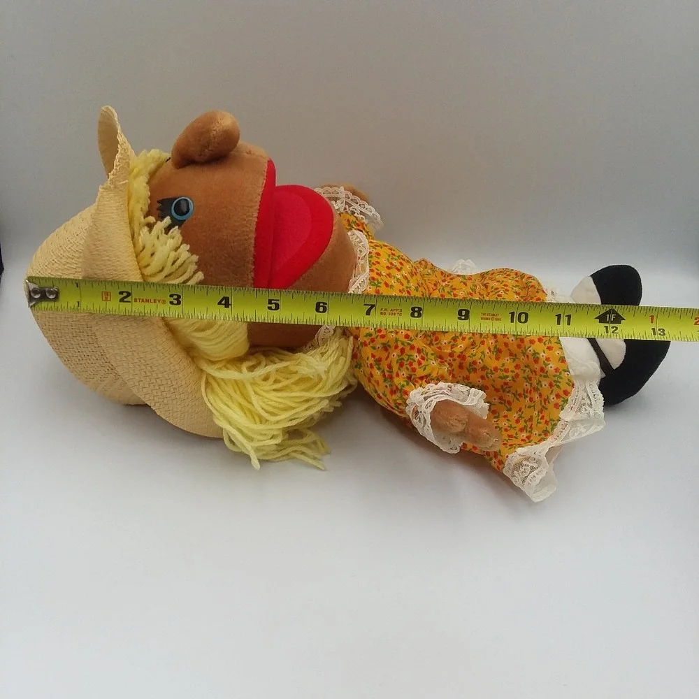 Miss Daisy Soft Plush Doll Hee Haw Cowboy Hat‎ Vintage Shotgun Red Toy Doll 12'